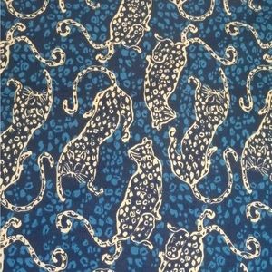 Easy to Spot top Knot